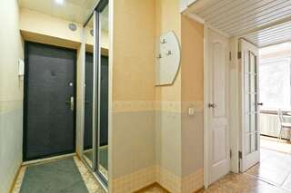 Апартаменты Arenda Apartments - Chernogo per.4 Минск Апартаменты - 1-й этаж-12